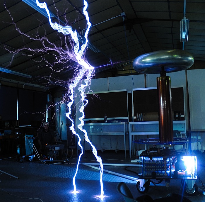 Tesla coil at Cambridge